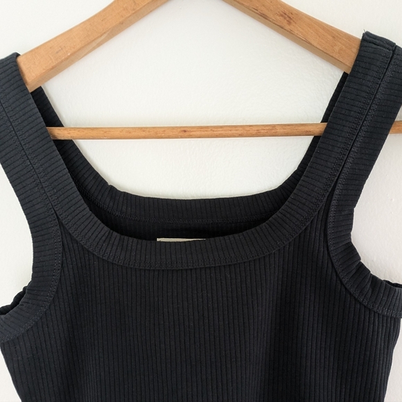 Sold On M! NWT Madewell The Tailored Crop Tank in Sleekhold XXS - Picture 5 of 15